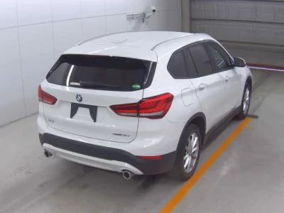 BMW X1  с аукциона в Японии