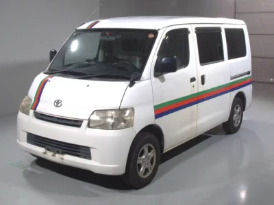 Toyota LITE ACE VAN  с аукциона в Японии