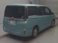 Toyota VOXY лот № 196 оценка 3  с аукциона в Японии 1