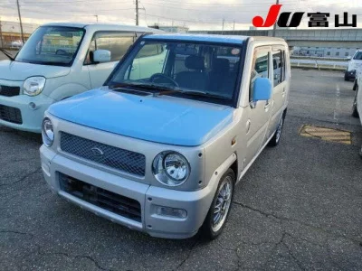 Daihatsu NAKED