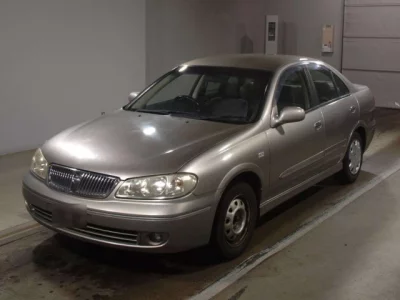 Nissan SYLPHY  с аукциона в Японии