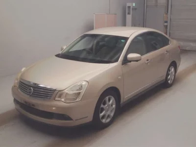 Nissan SYLPHY  с аукциона в Японии