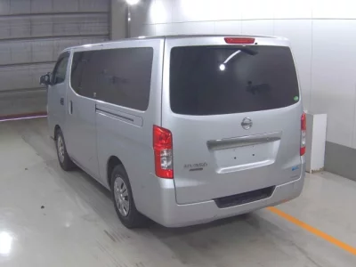 Nissan CARAVAN VAN  с аукциона в Японии