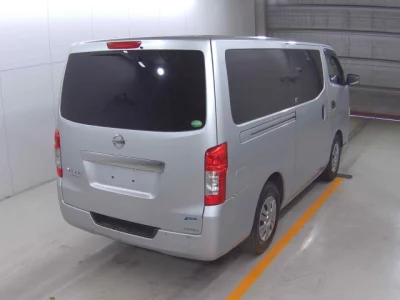 Nissan CARAVAN VAN  с аукциона в Японии