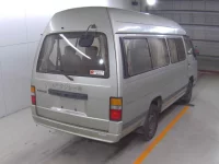 Nissan CARAVAN лот № 6590 оценка 3  с аукциона в Японии 3