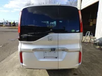 Honda STEP WAGON лот № 11255 оценка 3.5  с аукциона в Японии 3