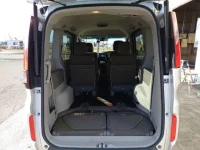 Honda STEP WAGON лот № 11255 оценка 3.5  с аукциона в Японии 6