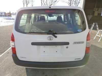 Toyota SUCCEED