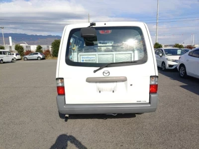 Mazda BONGO VAN