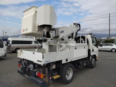 Hino DUTRO  с аукциона в Японии