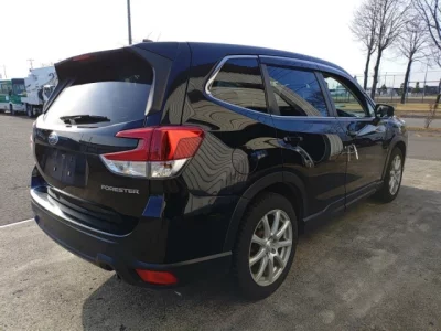 Subaru FORESTER  с аукциона в Японии