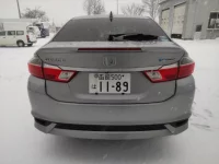 Honda GRACE лот № 11296 оценка 4  с аукциона в Японии 3