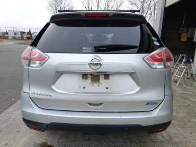 Nissan X-TRAIL  с аукциона в Японии