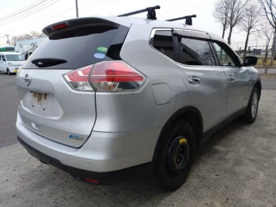 Nissan X-TRAIL  с аукциона в Японии