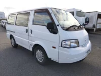 Mazda BONGO VAN лот № 11400 оценка 3.5  с аукциона в Японии 1