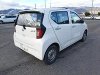 Daihatsu MIRA E S лот № 11416 оценка 3.5  с аукциона в Японии 2