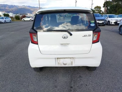 Daihatsu MIRA E S  с аукциона в Японии