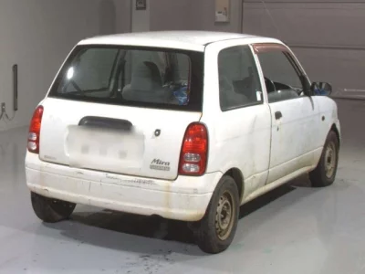 Daihatsu MIRA  с аукциона в Японии