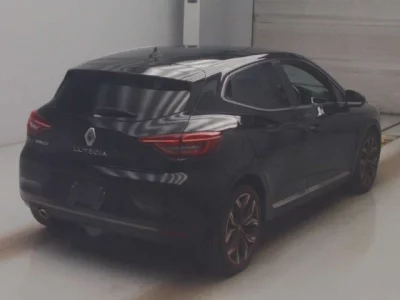 Renault LUTECIA  с аукциона в Японии