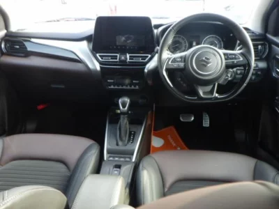 Suzuki FRONX  с аукциона в Японии