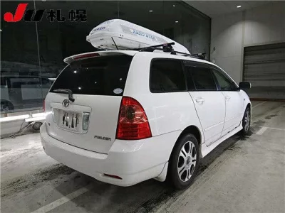 Toyota COROLLA FIELDER  с аукциона в Японии