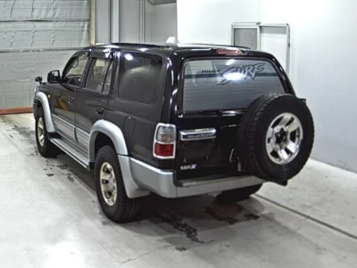 Toyota HILUX SURF  с аукциона в Японии