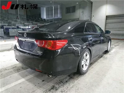 Toyota MARK X  с аукциона в Японии