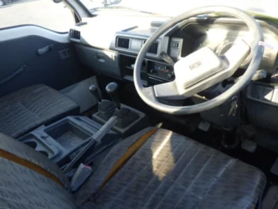 Mitsubishi DELICA TRUCK