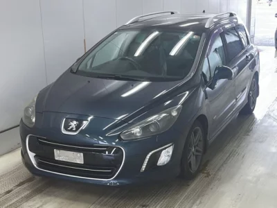 Peugeot 308  с аукциона в Японии