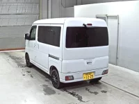 Daihatsu HIJET VAN лот № 9010 оценка 3.5  с аукциона в Японии 1