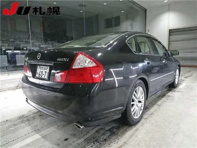 Nissan FUGA  с аукциона в Японии