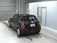 BMW MINI лот № 9026 оценка 3.5  с аукциона в Японии 1