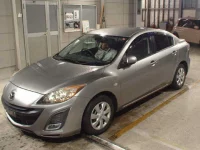 Mazda AXELA лот № 8019 оценка 3.5  с аукциона в Японии 3