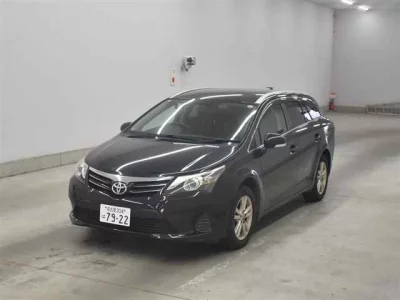 Toyota AVENSIS WAGON  с аукциона в Японии