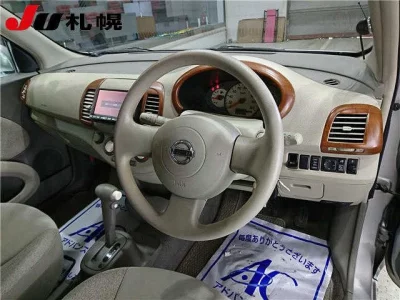 Nissan MARCH  с аукциона в Японии