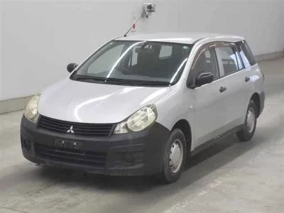 Mitsubishi LANCER VAN