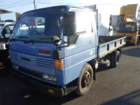 Mazda TITAN лот № 9036 оценка 3  с аукциона в Японии 3