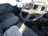 Mazda TITAN лот № 9036 оценка 3  с аукциона в Японии 2