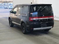 Mitsubishi DELICA D5 лот № 2027 оценка 3.5  с аукциона в Японии 1