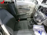 Toyota PIXIS EPOCH лот № 29 оценка 3.5  с аукциона в Японии 4