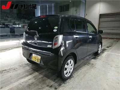 Toyota PIXIS EPOCH  с аукциона в Японии