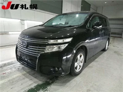 Nissan ELGRAND  с аукциона в Японии