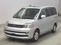 Toyota VOXY лот № 80054 оценка 3.5  с аукциона в Японии 3