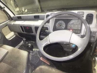 Nissan ATLAS лот № 8058 оценка 2  с аукциона в Японии 2