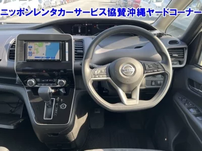 Nissan SERENA  с аукциона в Японии