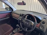 Mazda VERISA лот № 80068 оценка 3.5  с аукциона в Японии 2