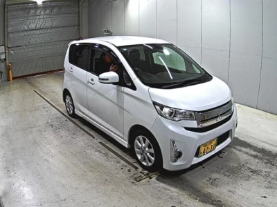 Mitsubishi EK CUSTOM