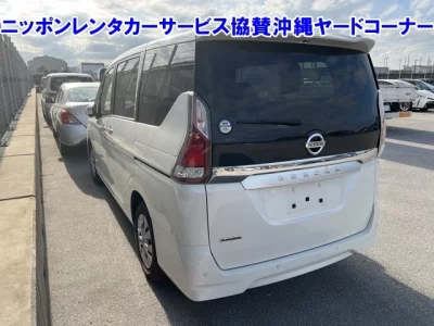 Nissan SERENA  с аукциона в Японии