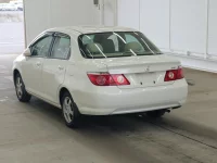 Honda FIT лот № 2055 оценка 4  с аукциона в Японии 1