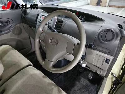 Daihatsu TANTO  с аукциона в Японии